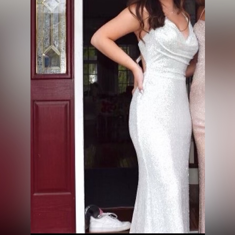 Light mint green sequin long prom dress